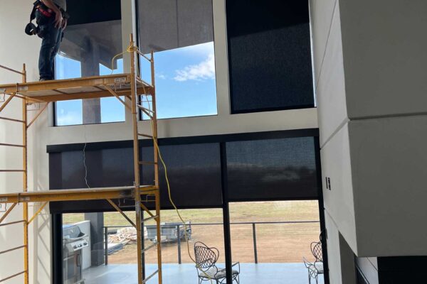 utah-shades-black-construction